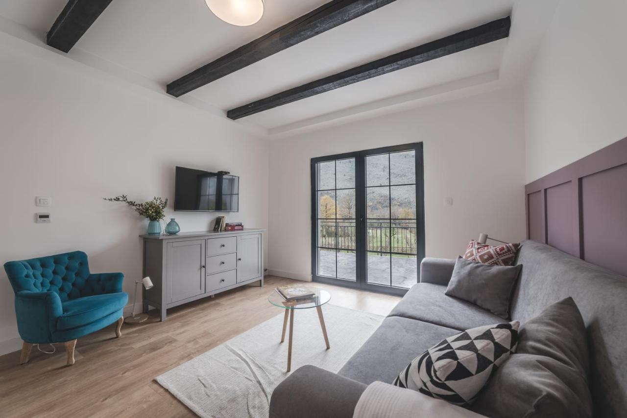 Kami The Essence Villa Danilovgrad Kültér fotó